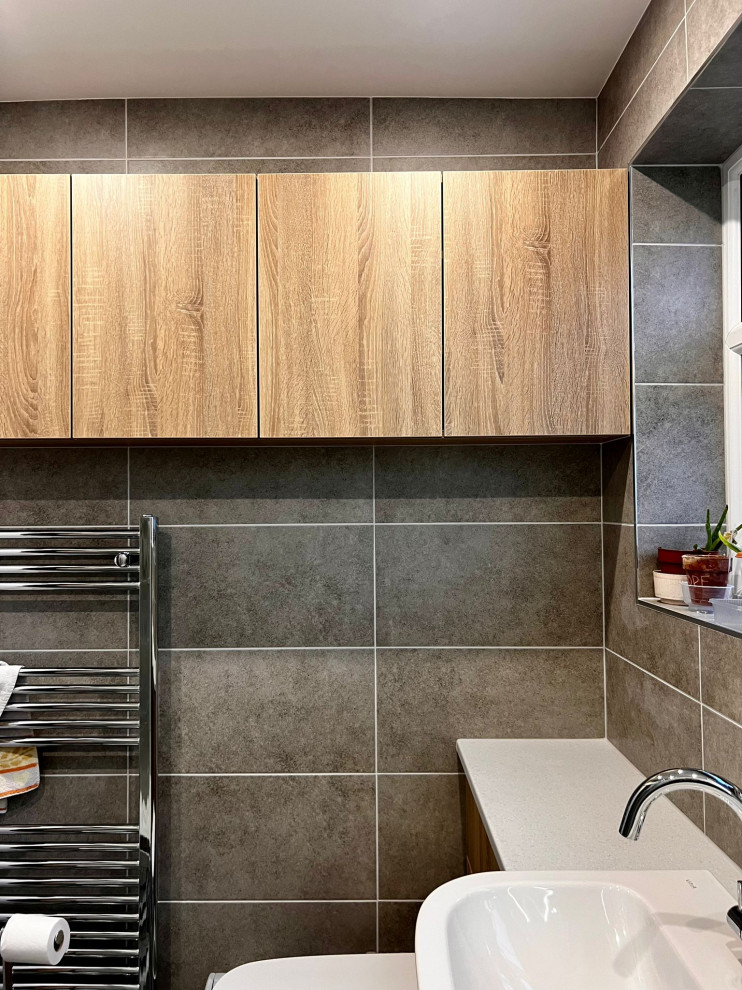 The Anstey Bathroom - RRP £15,000 - Luxe Price £12,500