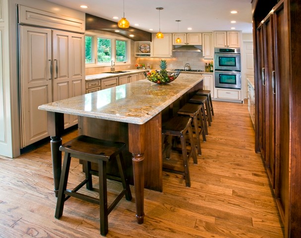 Inspiration for a country kitchen in Boise.