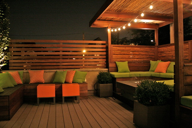 Evening Garden in Wicker Park - Eclectic - Patio - Chicago - by Chicago