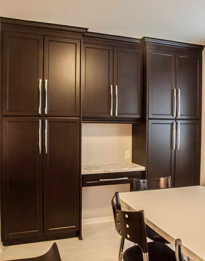 Inspiration for a transitional kitchen remodel in Toronto