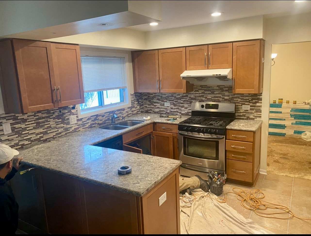 Streamlined Modern Kitchen