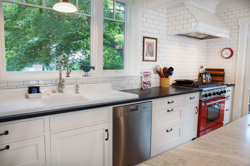 Inspiration for a transitional kitchen remodel in Seattle
