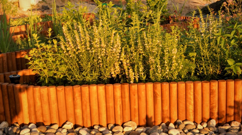 ИЗ ВАРЯГ В ГРЕКИ