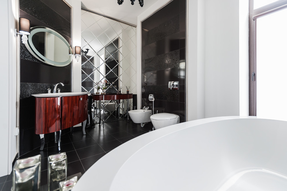 Дом с лошадиным бюстом