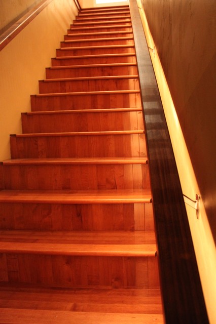 Loft modern-staircase