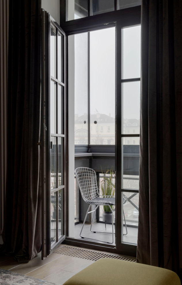 Вид в сторону балкона