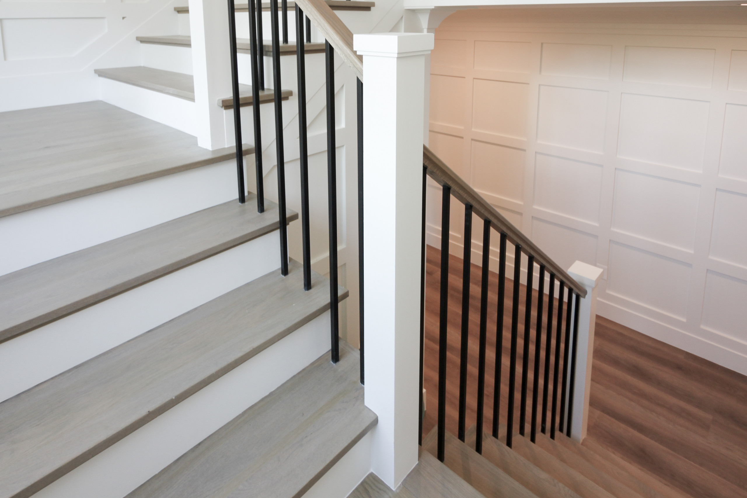 87_Welcoming and Functional Contemporary U-shaped Staircase, Arlington, VA 22207