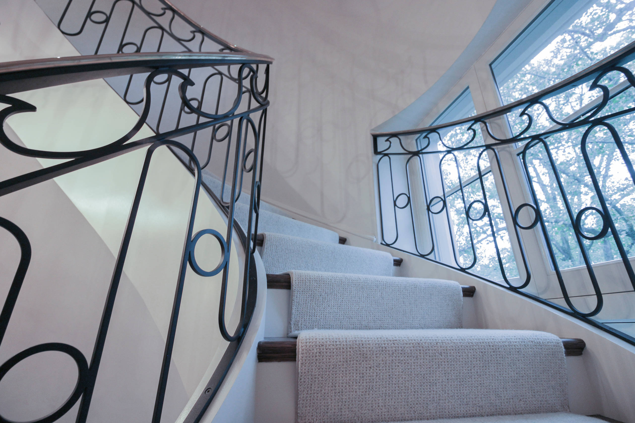 61_Sculptural/Elliptical Staircase in Washington, DC 20008