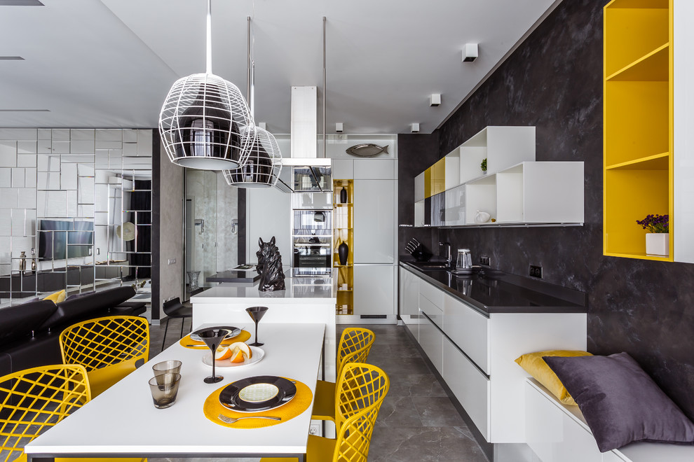 Фото кухни реализованного проекта квартиры ЖК "Адмирал".