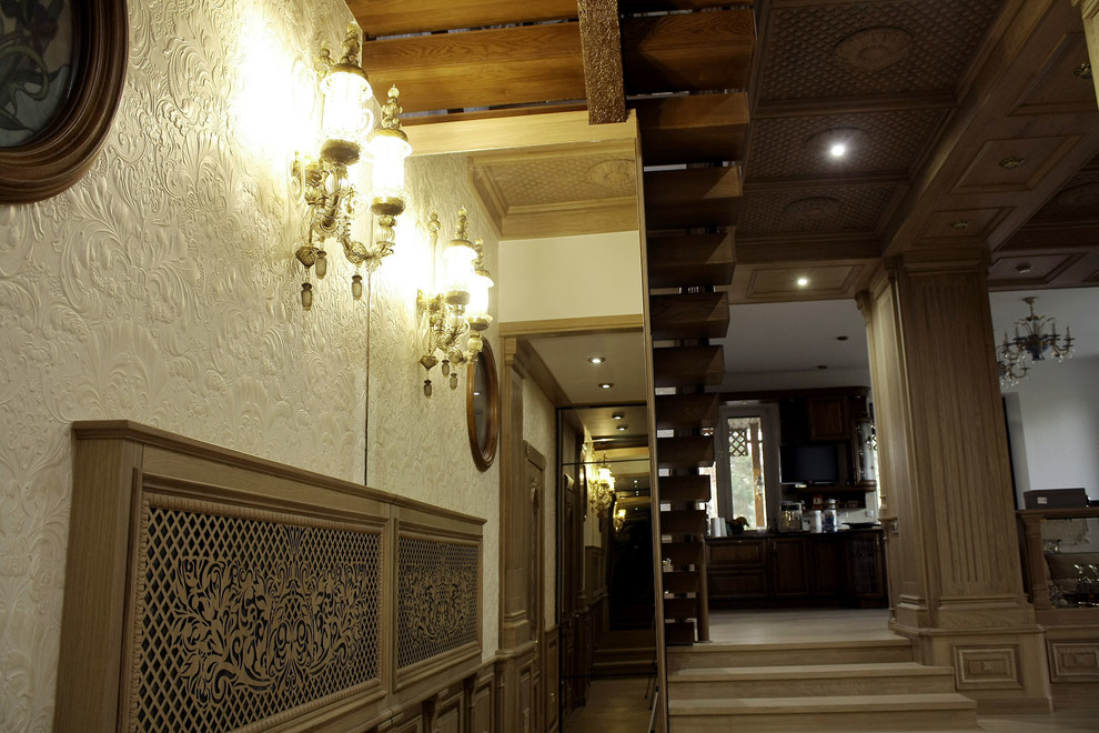 Зеркальный шкаф