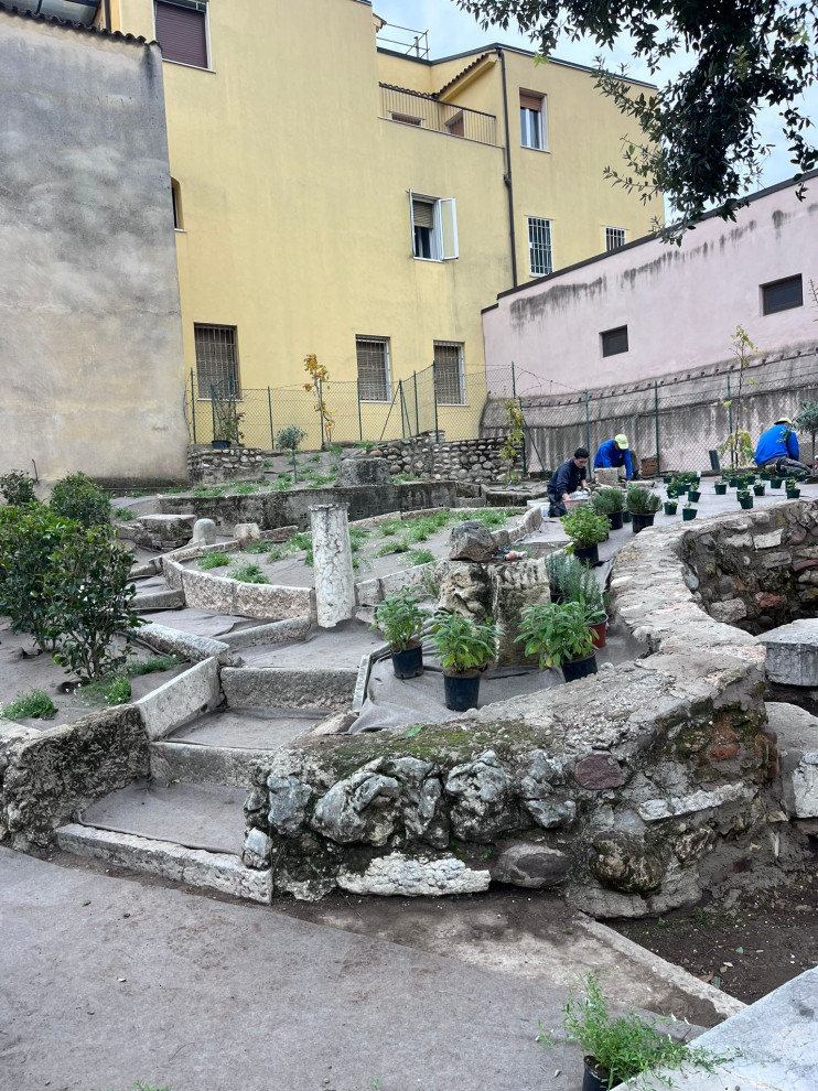 Riqualificazione giardino interno ad un istituto ecclesiastico