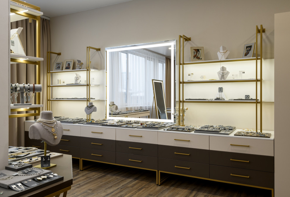 2023г. Интерьер магазина  украшений "Cosmos_nsk"