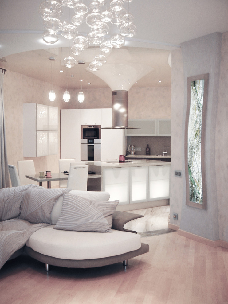 Трехкомнатная квартира на Маршала Жукова