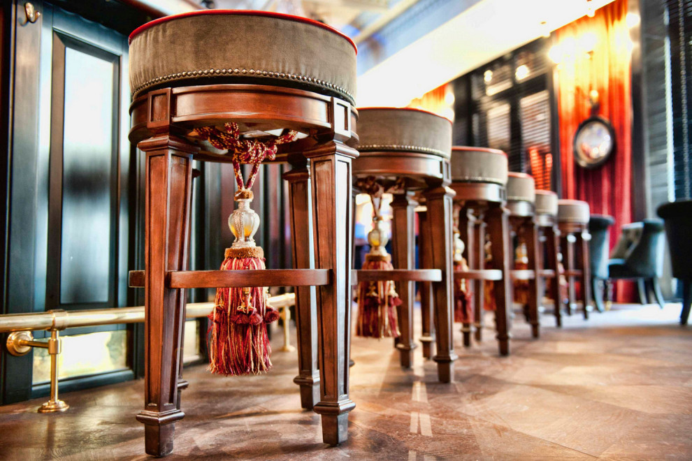 Ночной клуб BLONDES&BRUNETTES в Минске