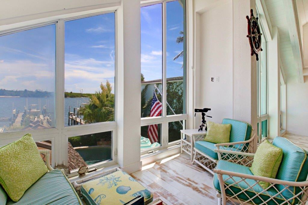 Tequesta, Waterfront Townhouse