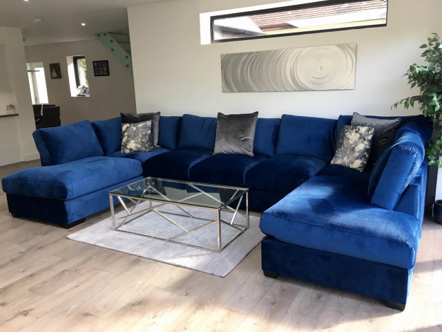 Customer Projects contemporary-vardagsrum