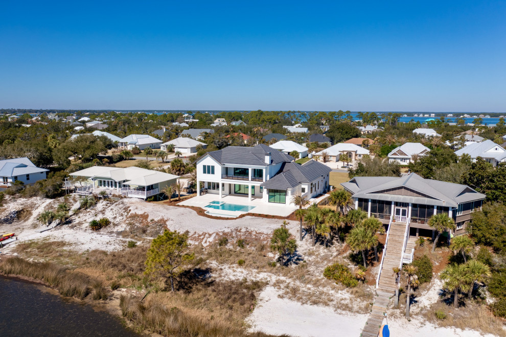 Refined Luxury Waterfront