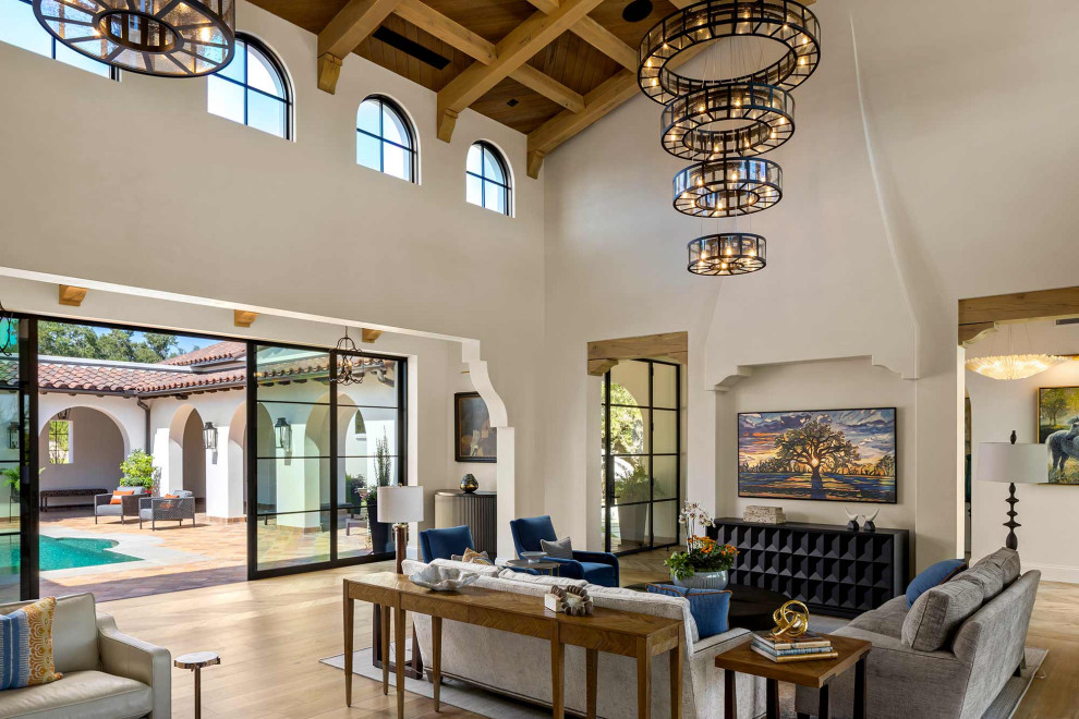 Hillside Hasiera - Mediterranean - Living Room - Austin - by Vanguard ...