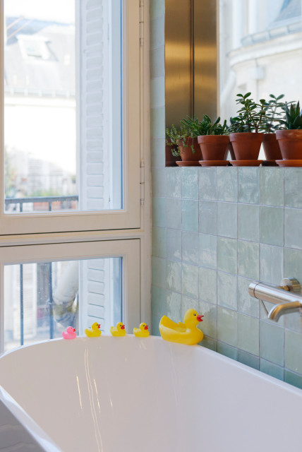 VIVRE - AMSTERDAM transitional-bathroom