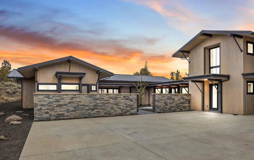 Pronghorn Dr Juniper Preserve New Construction Staging