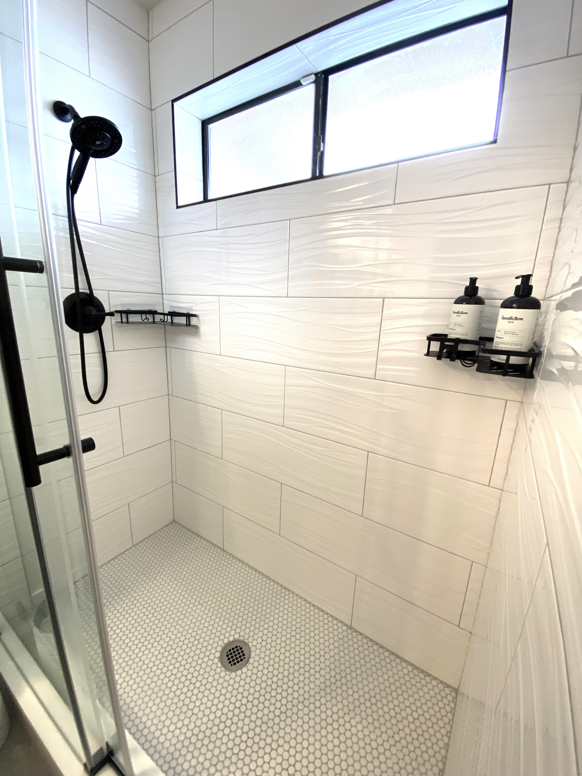 Contemporary Guest Suite Bath