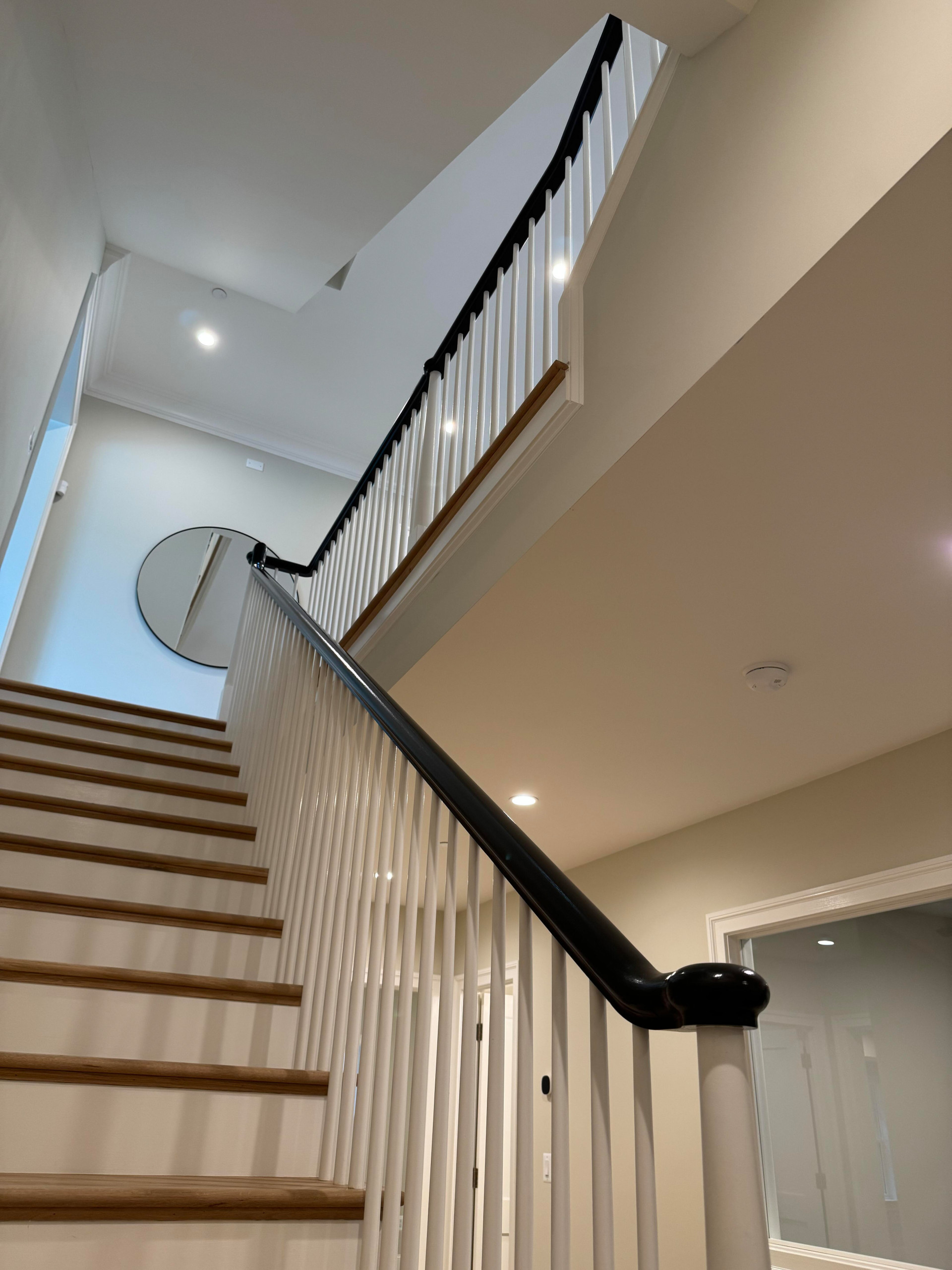 138_Elegant Double Bullnose Entry Stair, Bethesda, MD 20814