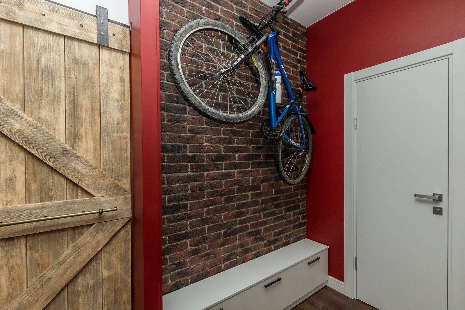 "Холостяцкая берлога"