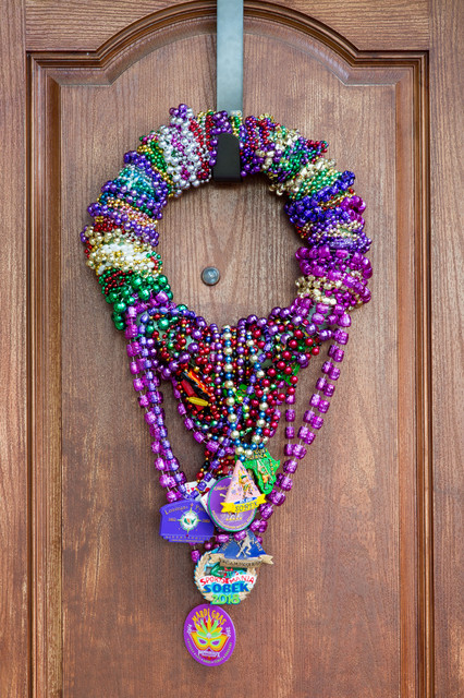 Create A Festive Colorful Mardi Gras Bead Wreath
