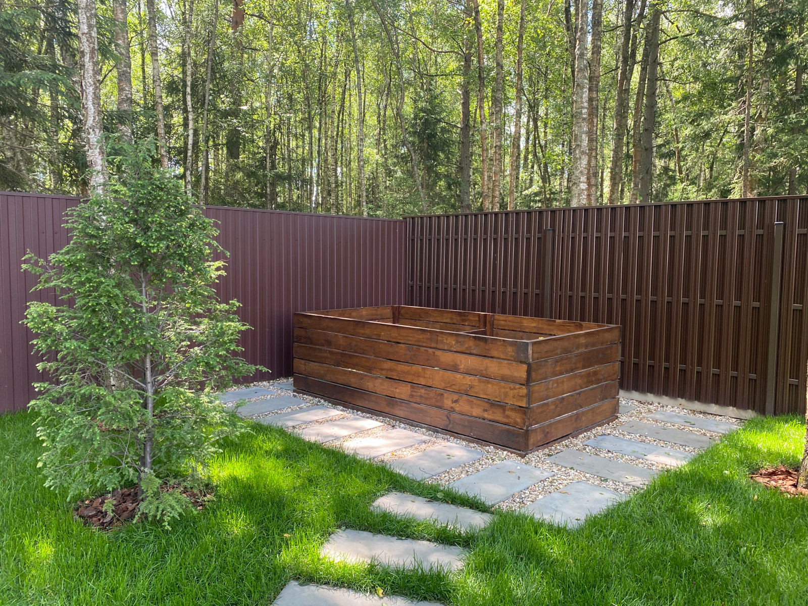 КП ЭкоПарк Ушаково. Ландшафт. Ящик для компоста.