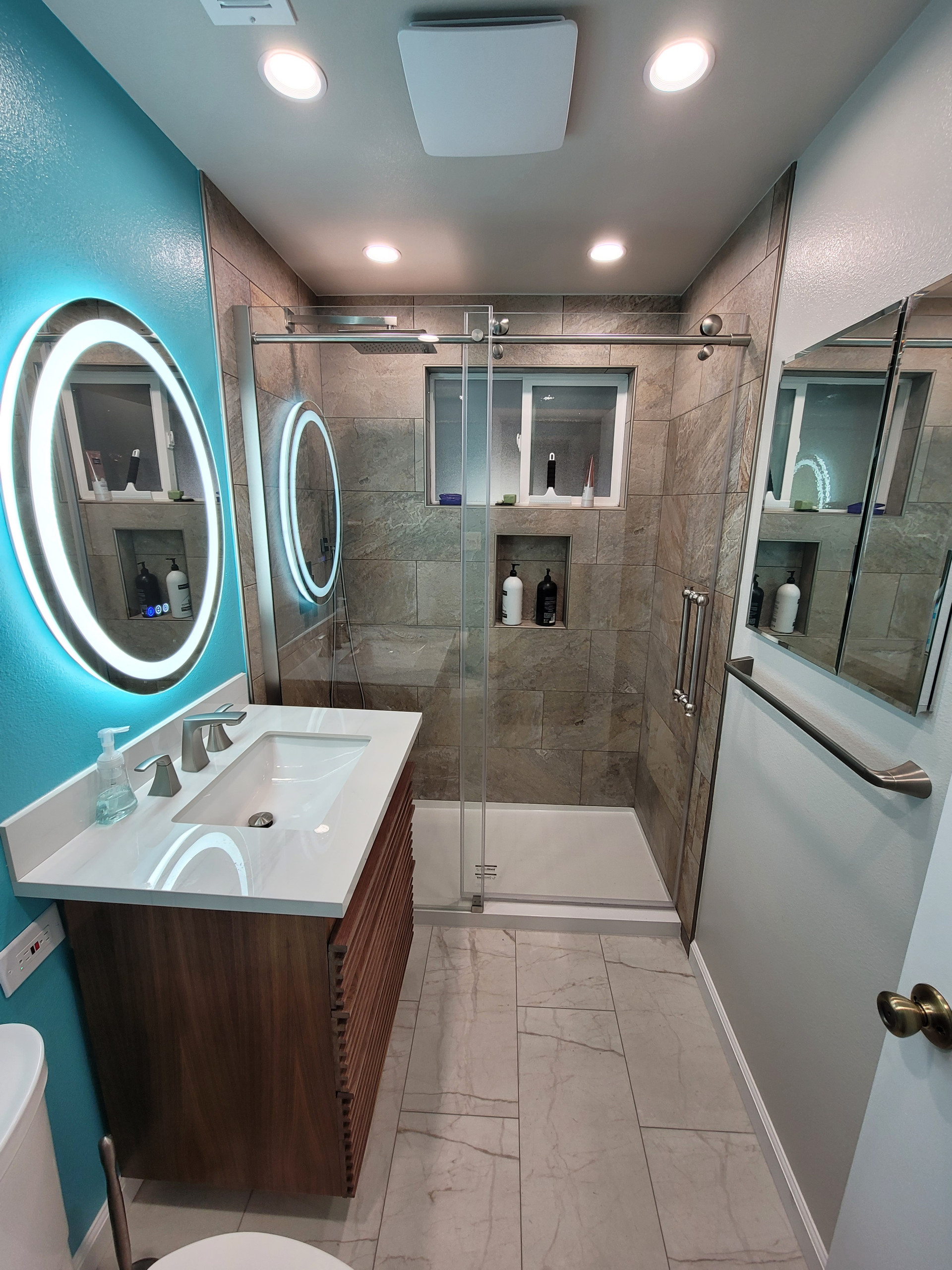 Thompson Bathroom