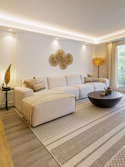 Riverside contemporary-living-room