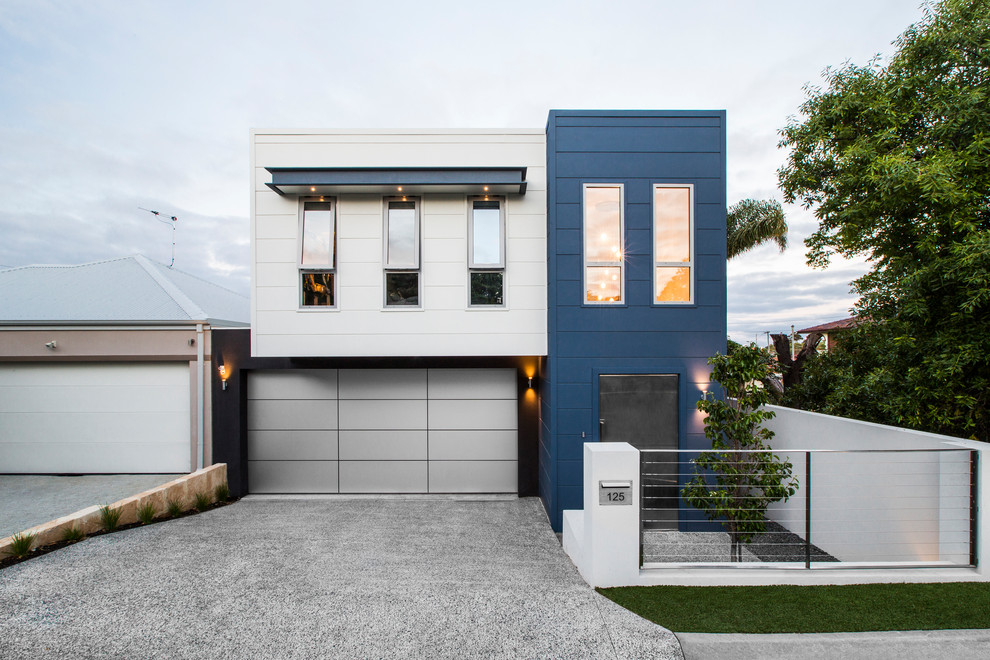 Photo of a contemporary two-storey multi-coloured house exterior in Perth.