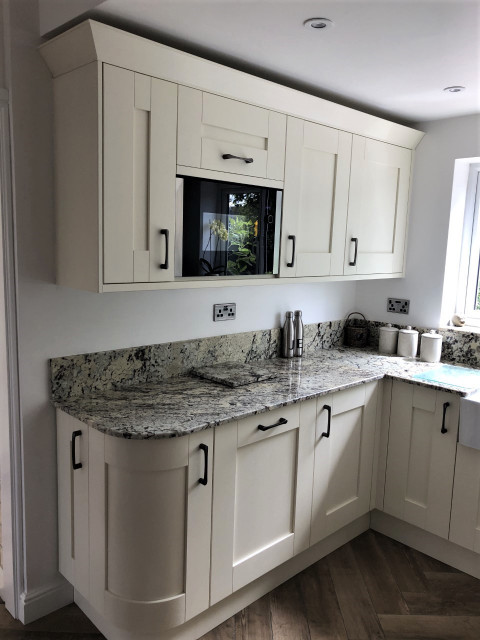 Mr and Mrs Cutler traditional-kitchen