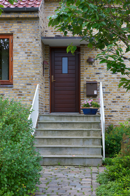 Exterior Doors mid-century-eingang