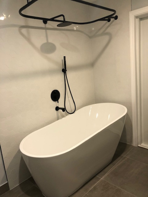 Malley Guest Bathroom