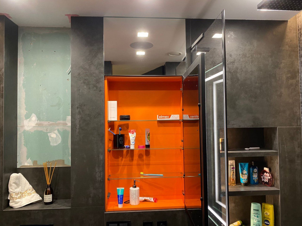 Зеркальная конструкция