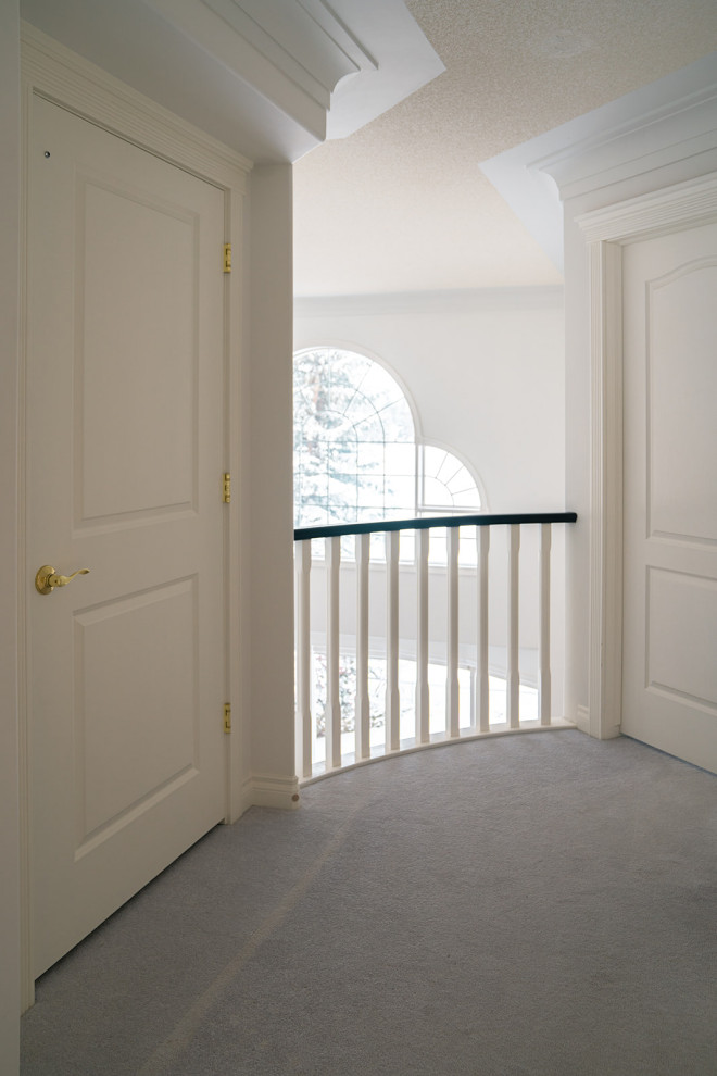 Hallway - hallway idea in Calgary