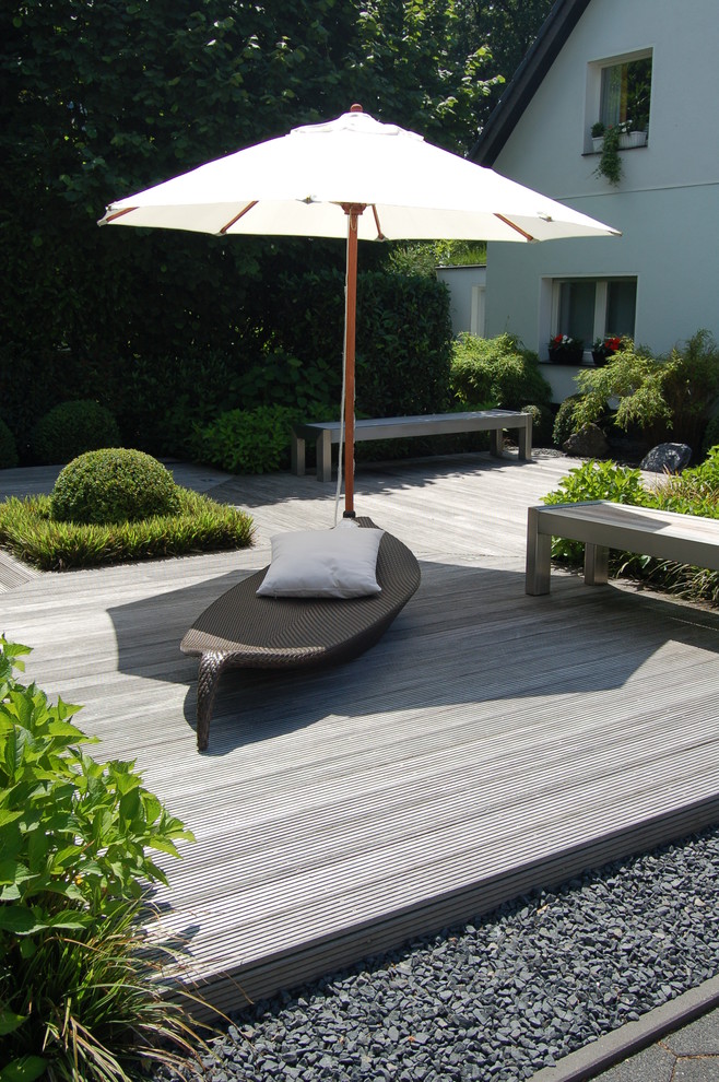 Moderne Terrasse in Düsseldorf