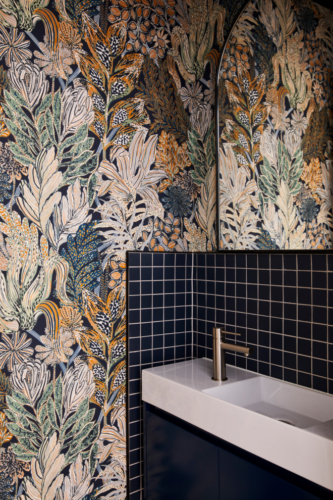 Contemporary powder room in Melbourne.