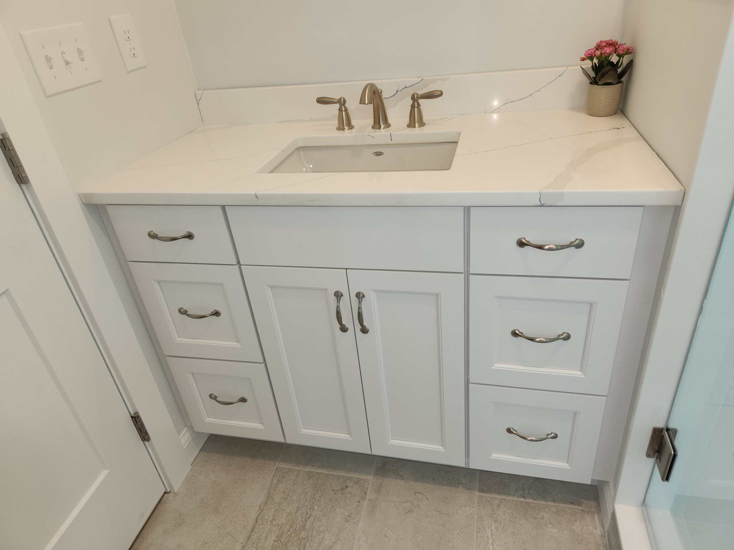 P&L Pro White Cabinet Paint Color