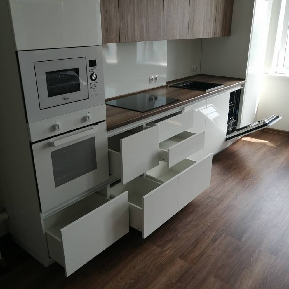 Кухонный гарнитур с новыми фасадами МДФ " ETERNO" (Германия)