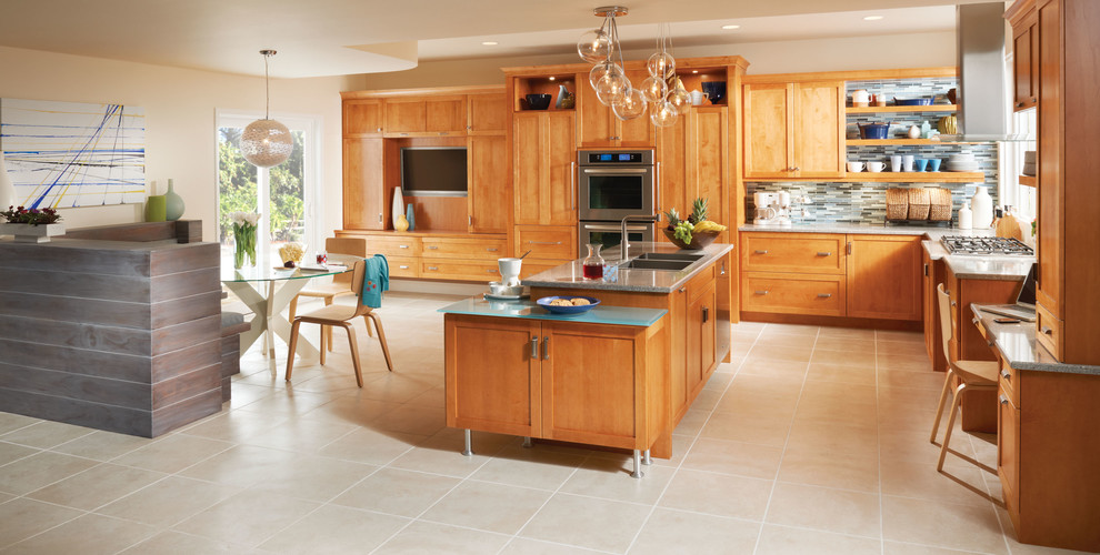 Kitchen - transitional kitchen idea