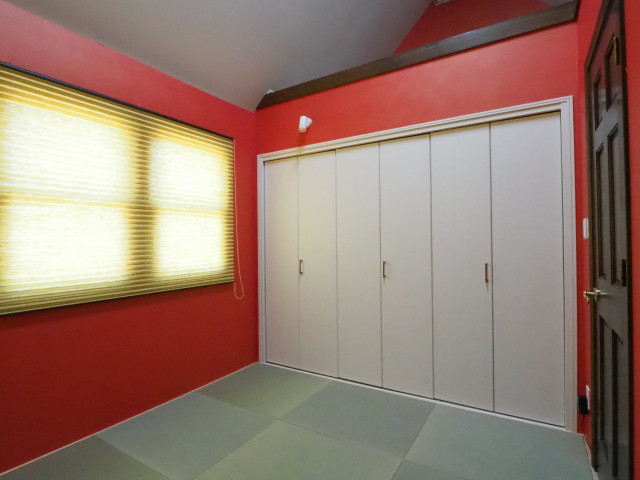 2連窓のスクリーン japanisch-modern-schlafzimmer