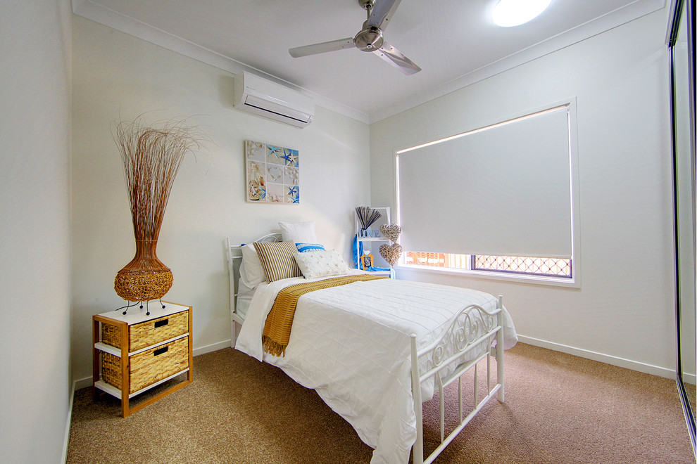 Design ideas for a contemporary kids' room in Townsville.