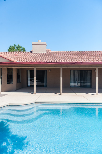 18 S Riata Drive Gilbert AZ 85296 modern-pools