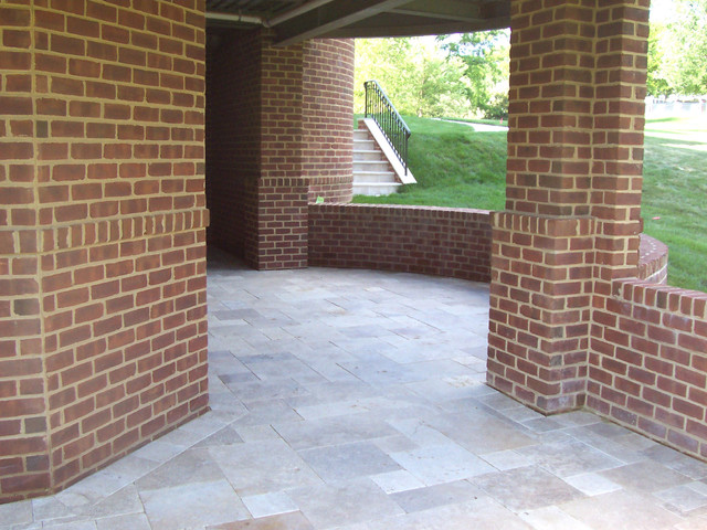 Hudson Deck Renovation classico-terrazza