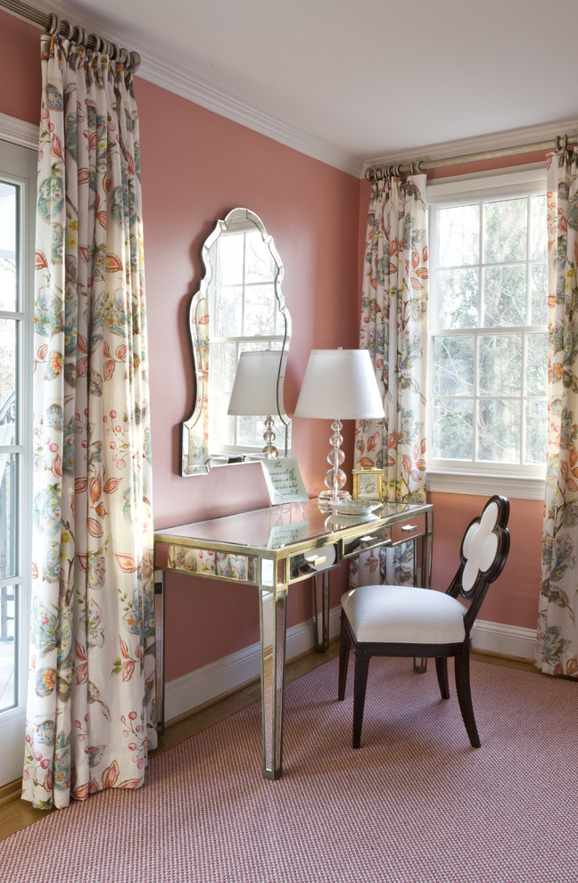 Home office - traditional home office idea in DC Metro