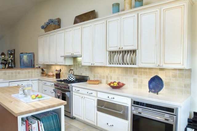 Traditional Kitchen classico-cucina