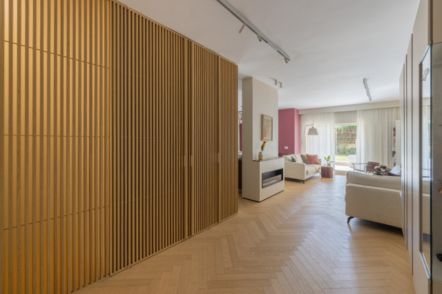 Fonte Meravigliosa 3 contemporary-living-room