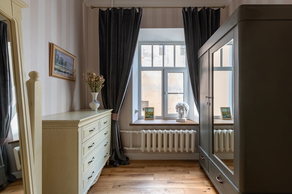 ...И под аркой на Галерной наши тени навсегда...